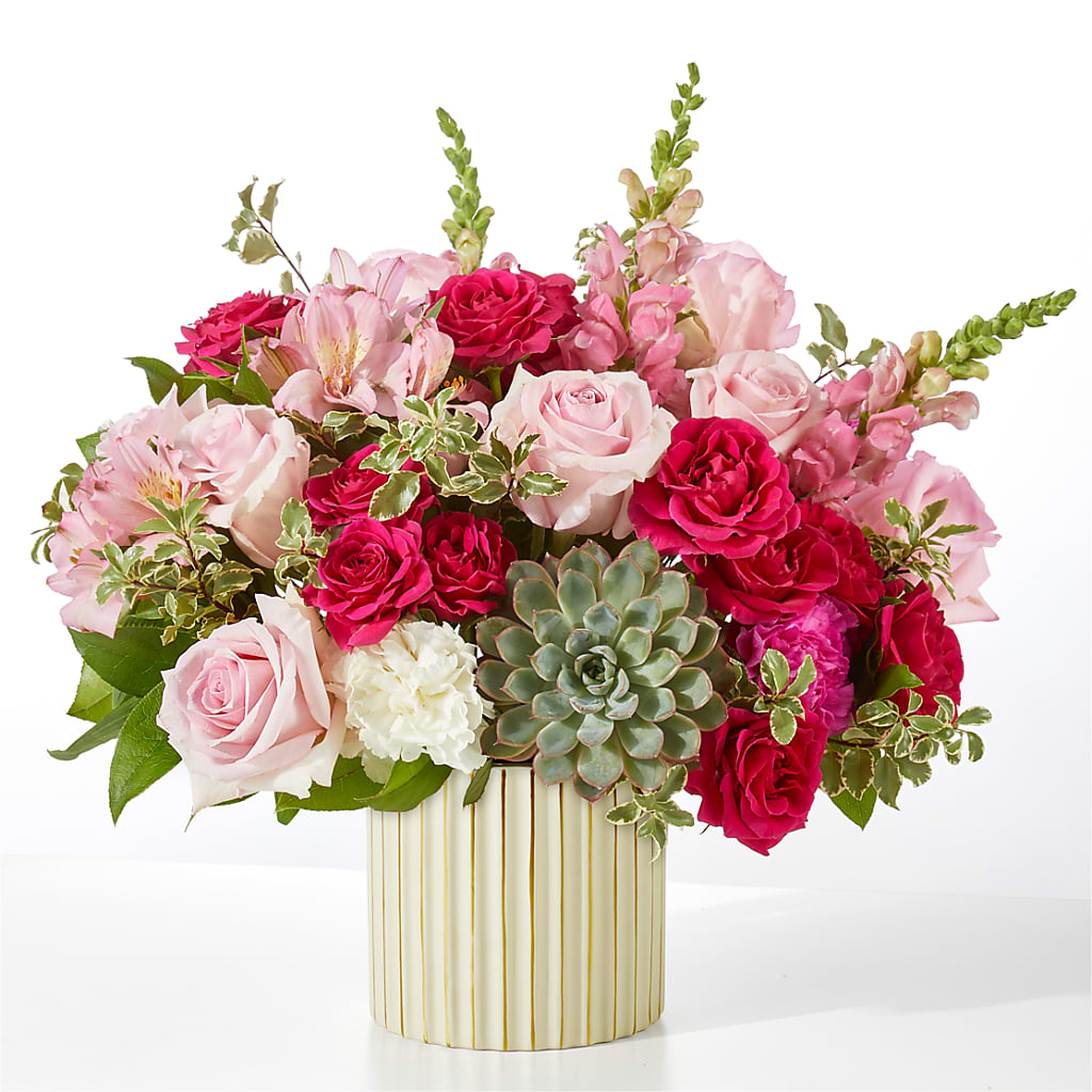 Magenta Musings Bouquet – Flowers Unlimited, Martinsburg WV