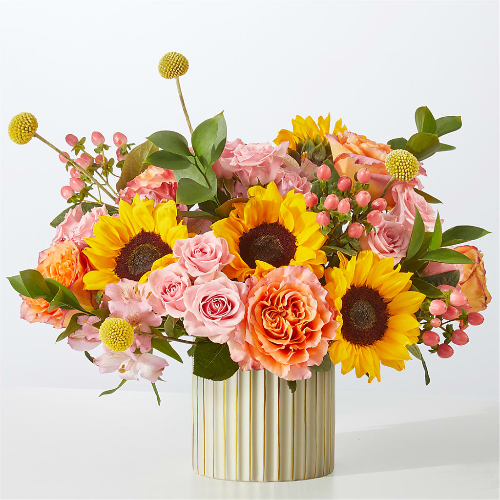 Sun's Out Bouquet – Flowers Unlimited, Martinsburg WV