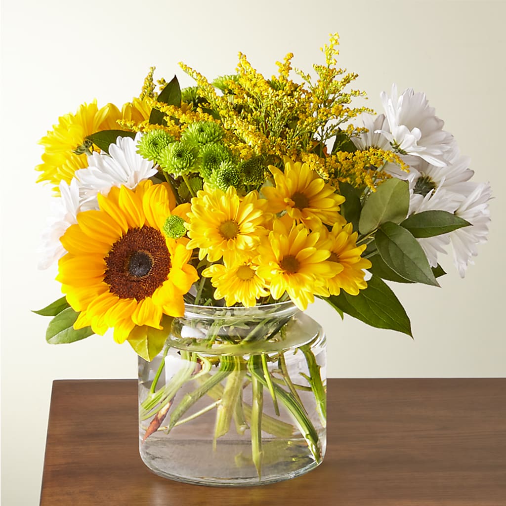 Hello Sunshine Bouquet – Flowers Unlimited, Martinsburg WV