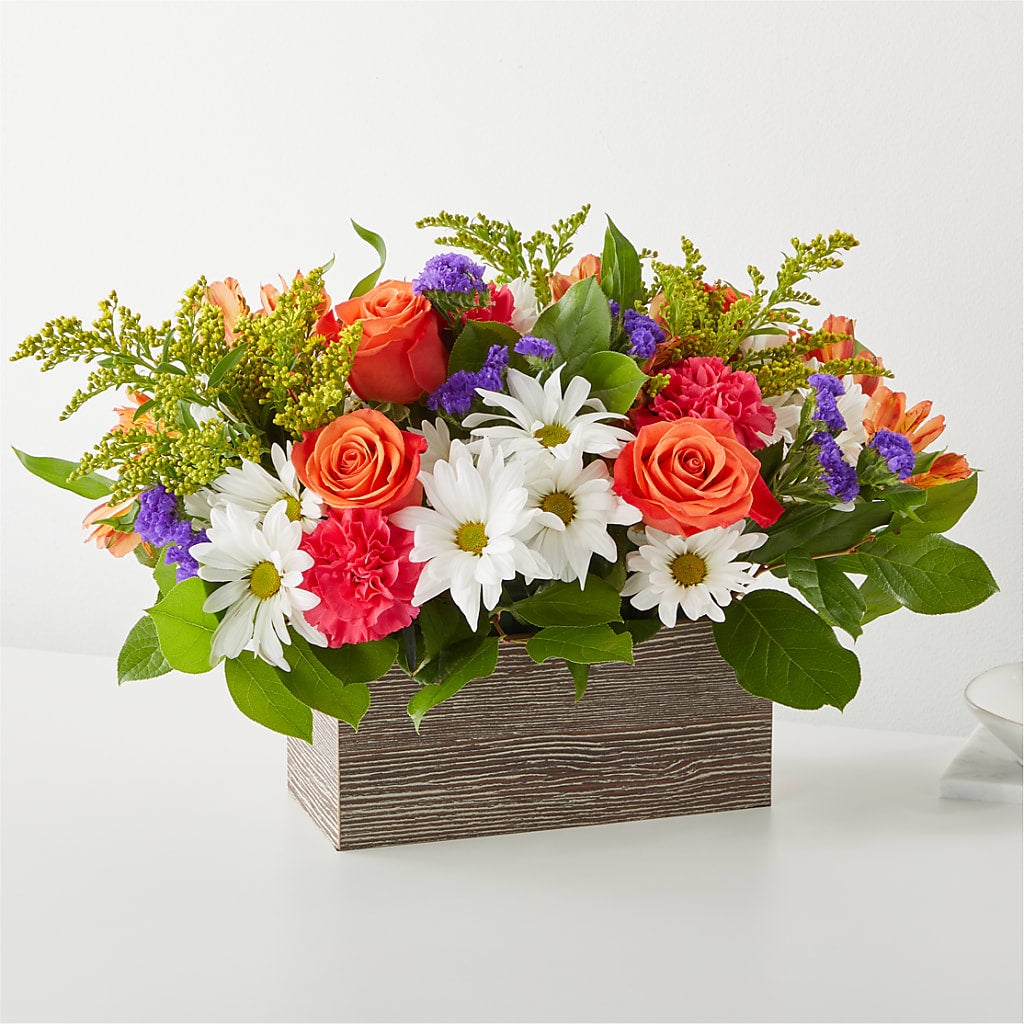 Oopsie Daisy Box Bouquet – Flowers Unlimited, Martinsburg WV