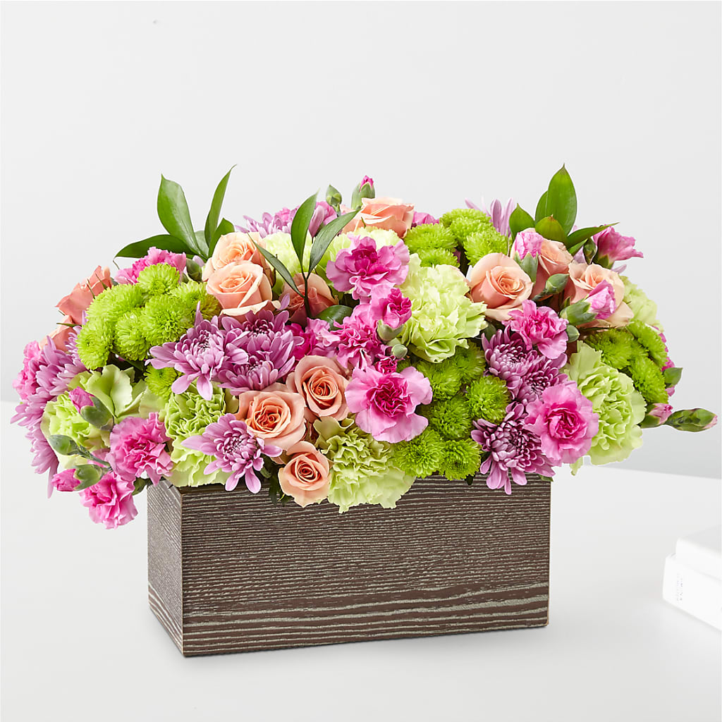 Simple Charm Bouquet – Flowers Unlimited, Martinsburg WV