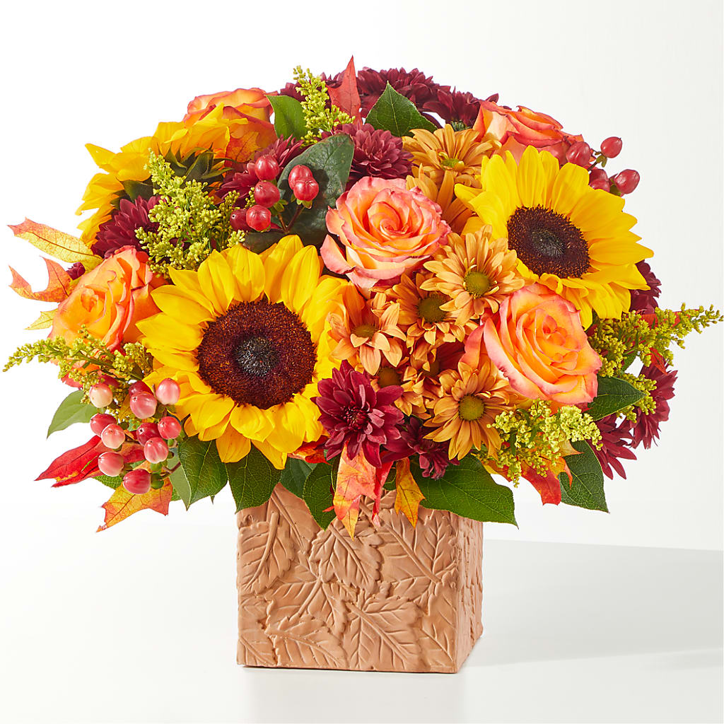 The Outdoors Bouquet – Flowers Unlimited, Martinsburg WV