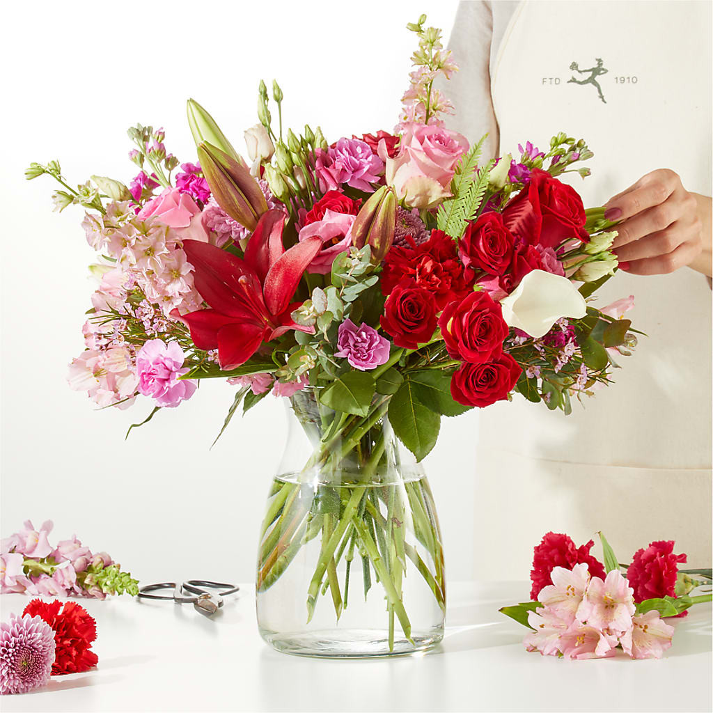 Together Forever - A Florist Original – Flowers Unlimited, Martinsburg WV