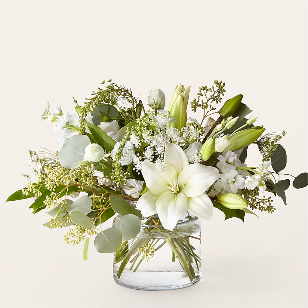 Alluring Elegance Bouquet – Flowers Unlimited, Martinsburg WV