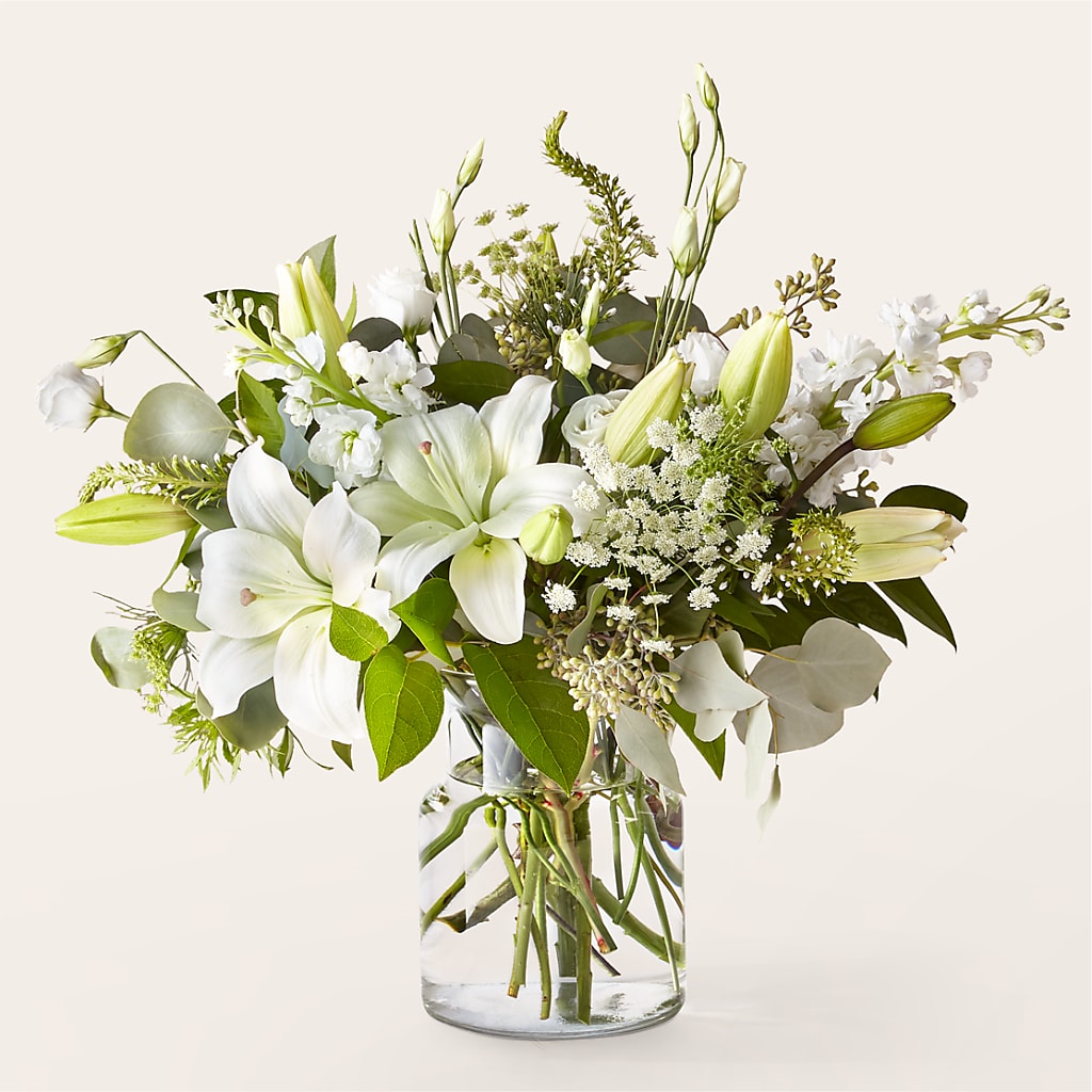 Alluring Elegance Bouquet – Flowers Unlimited, Martinsburg WV