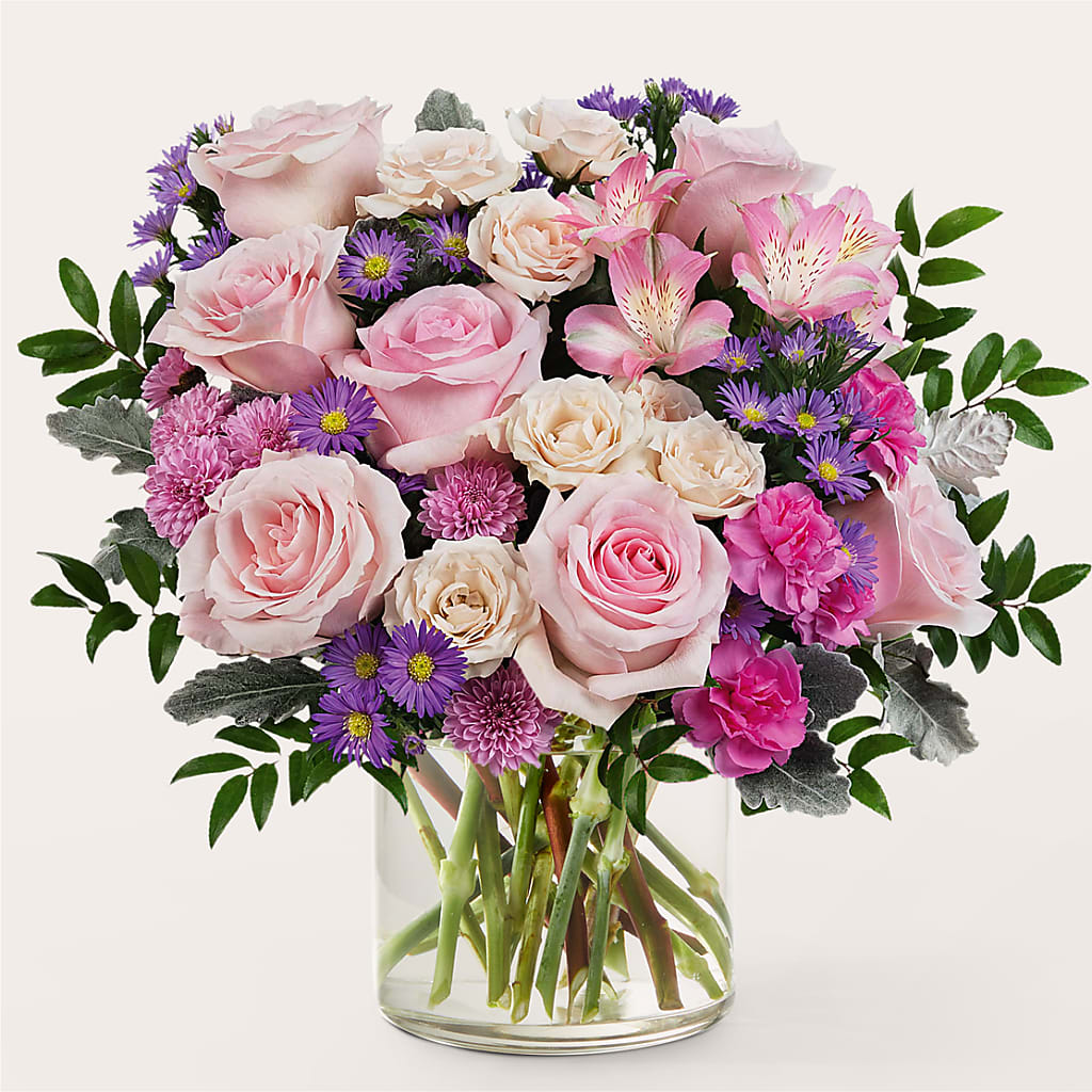 Light as a Feather Bouquet – Flowers Unlimited, Martinsburg WV