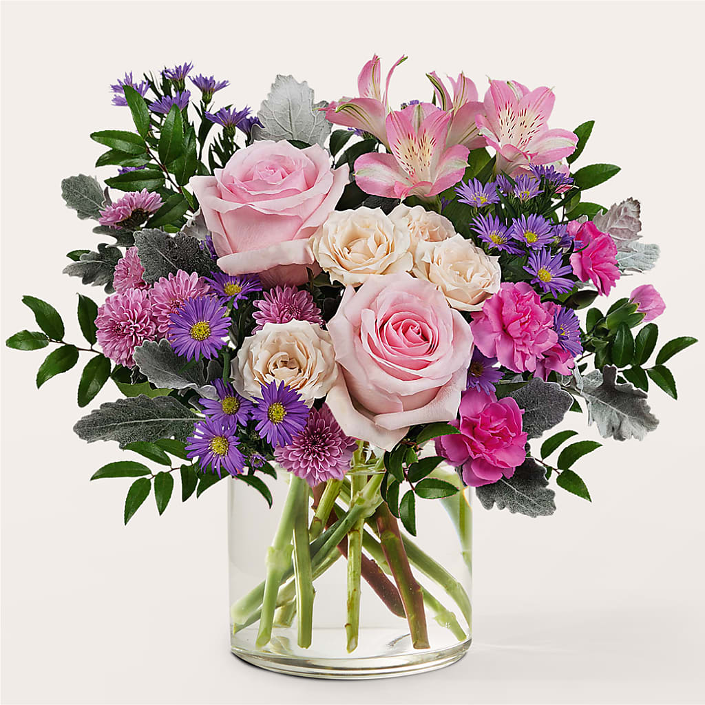 Light as a Feather Bouquet – Flowers Unlimited, Martinsburg WV
