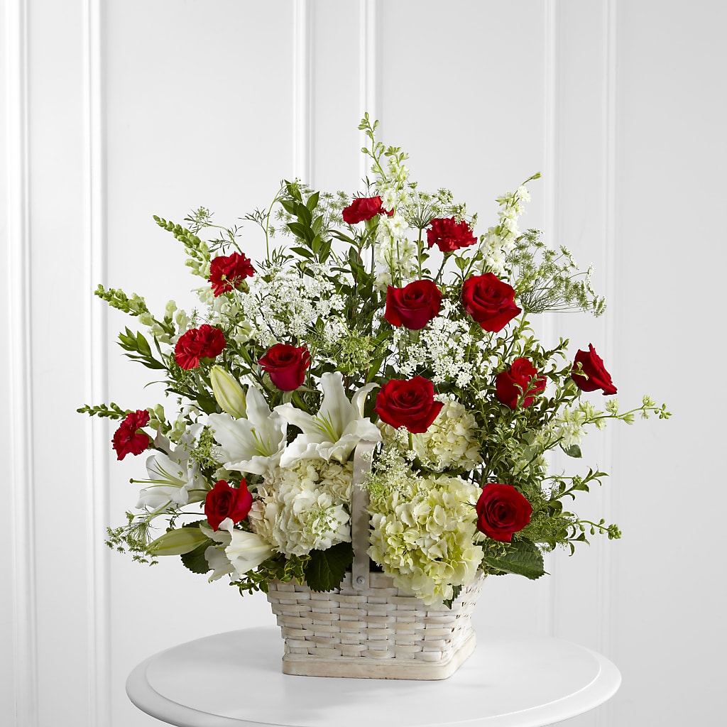 In Loving Memory Arrangement – Flowers Unlimited, Martinsburg WV