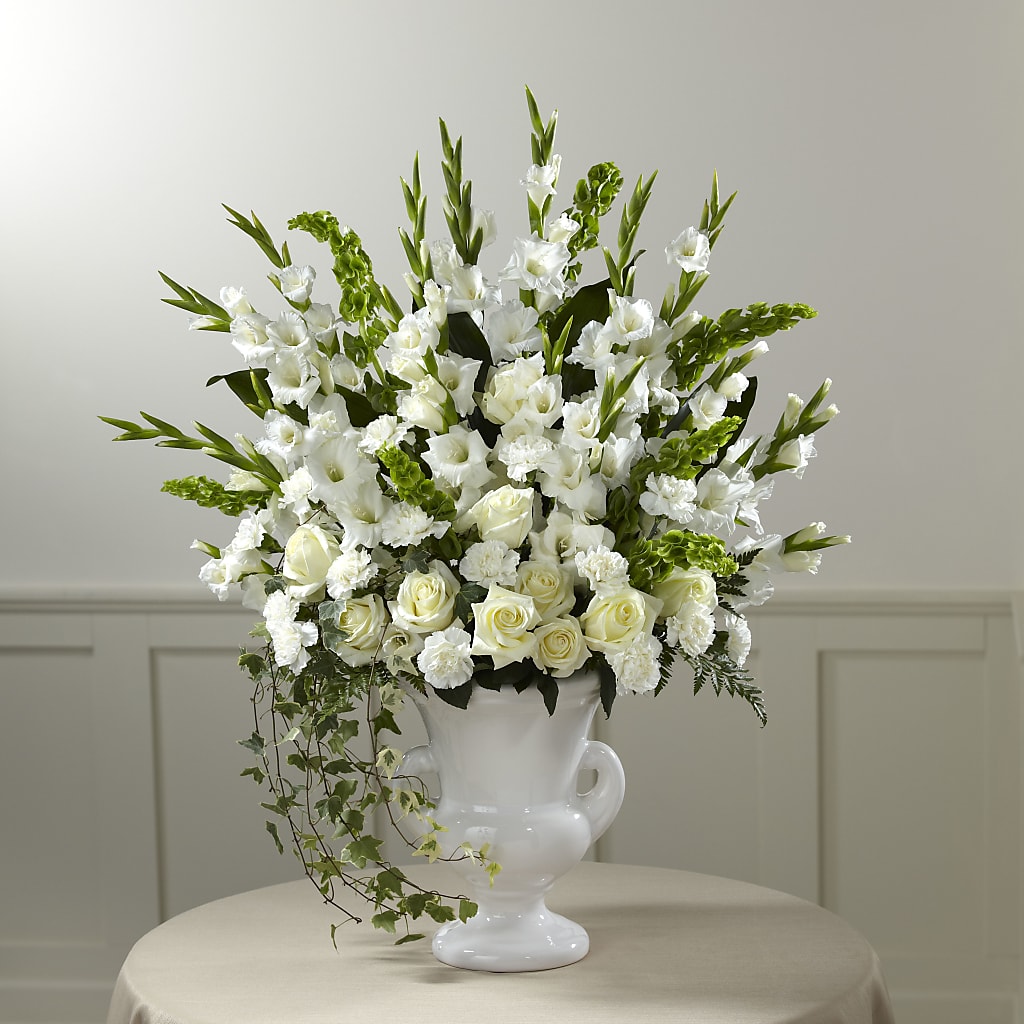 Fond Reflections Arrangement – Flowers Unlimited, Martinsburg WV