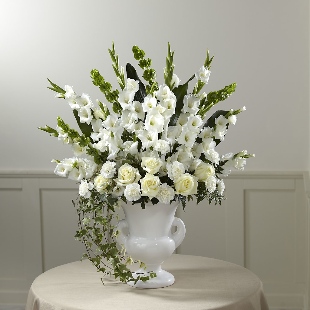Fond Reflections Arrangement – Flowers Unlimited, Martinsburg WV