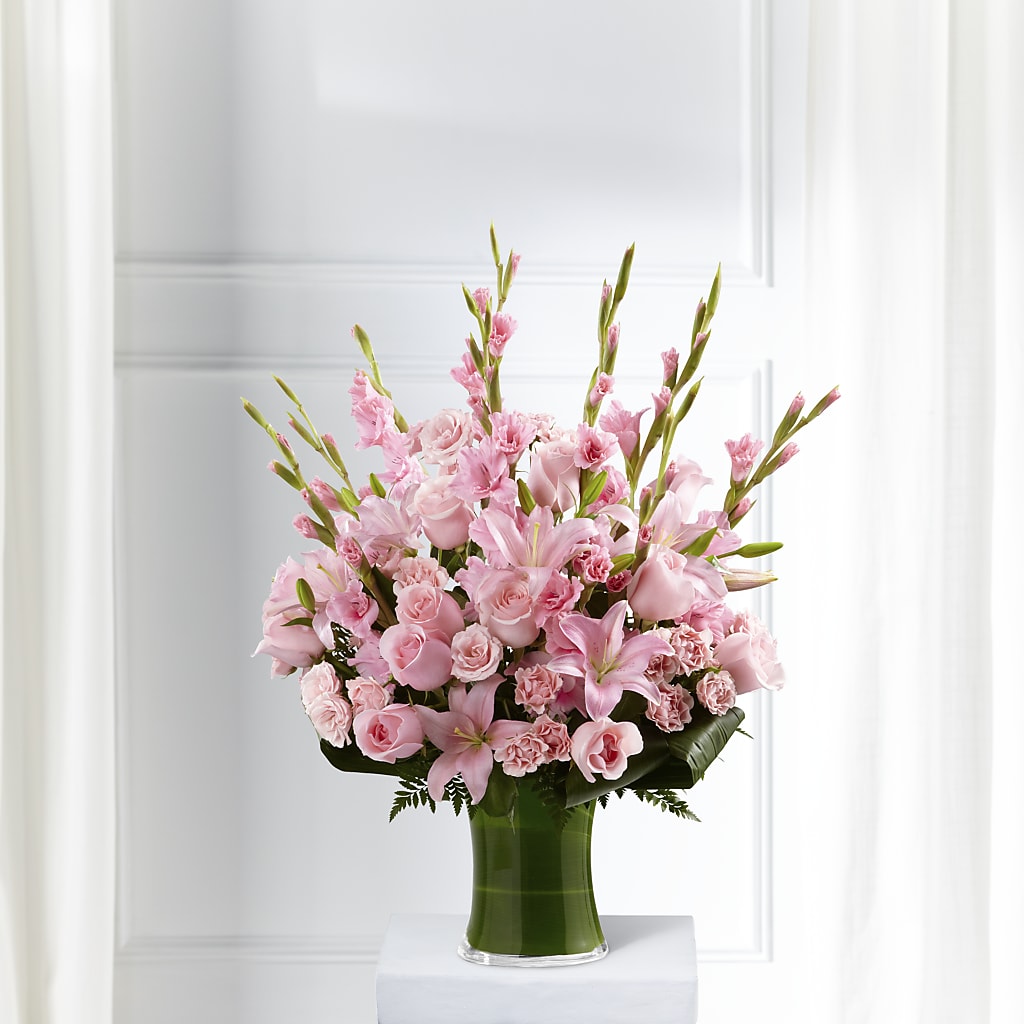 Lovely Tribute Bouquet – Flowers Unlimited, Martinsburg WV