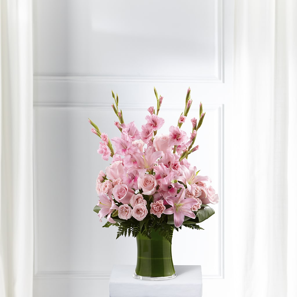 Lovely Tribute Bouquet – Flowers Unlimited, Martinsburg WV