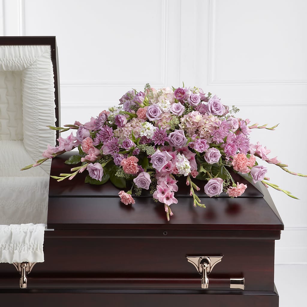 Immorata Casket Spray – Flowers Unlimited, Martinsburg WV