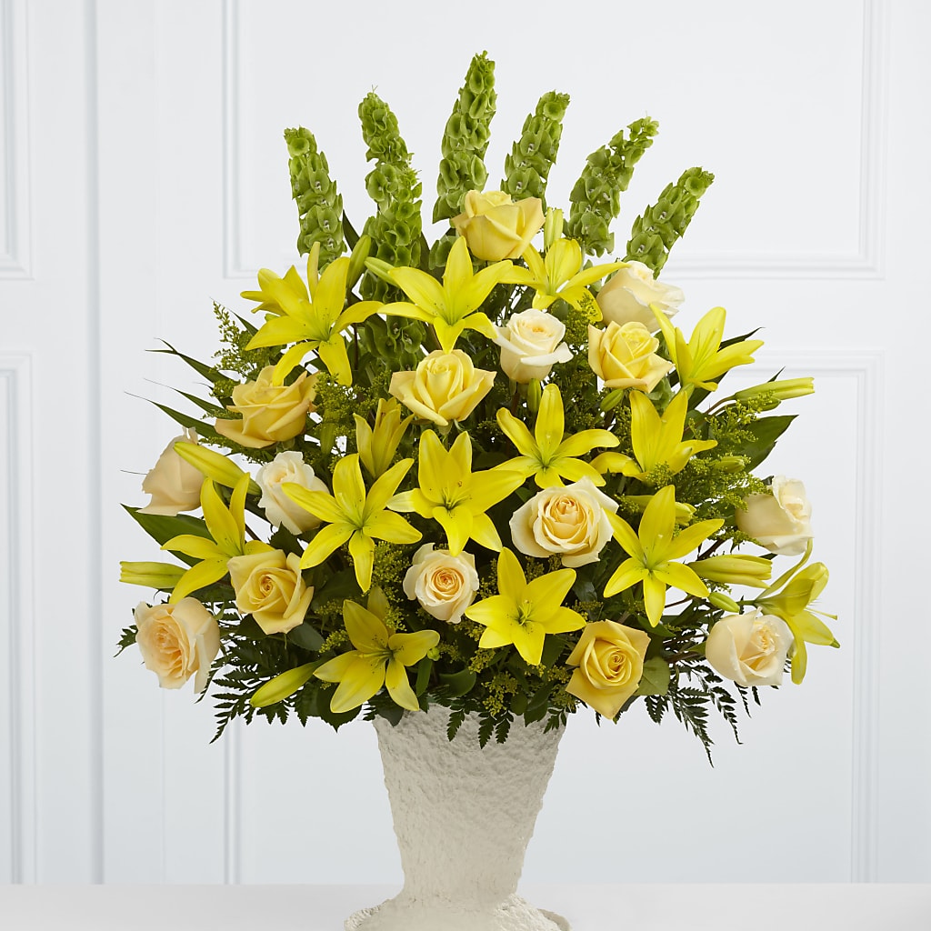 Golden Memories Arrangement – Flowers Unlimited, Martinsburg WV