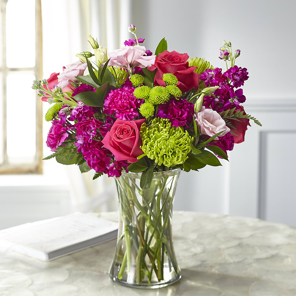 Everlasting Embrace Bouquet – Flowers Unlimited, Martinsburg WV