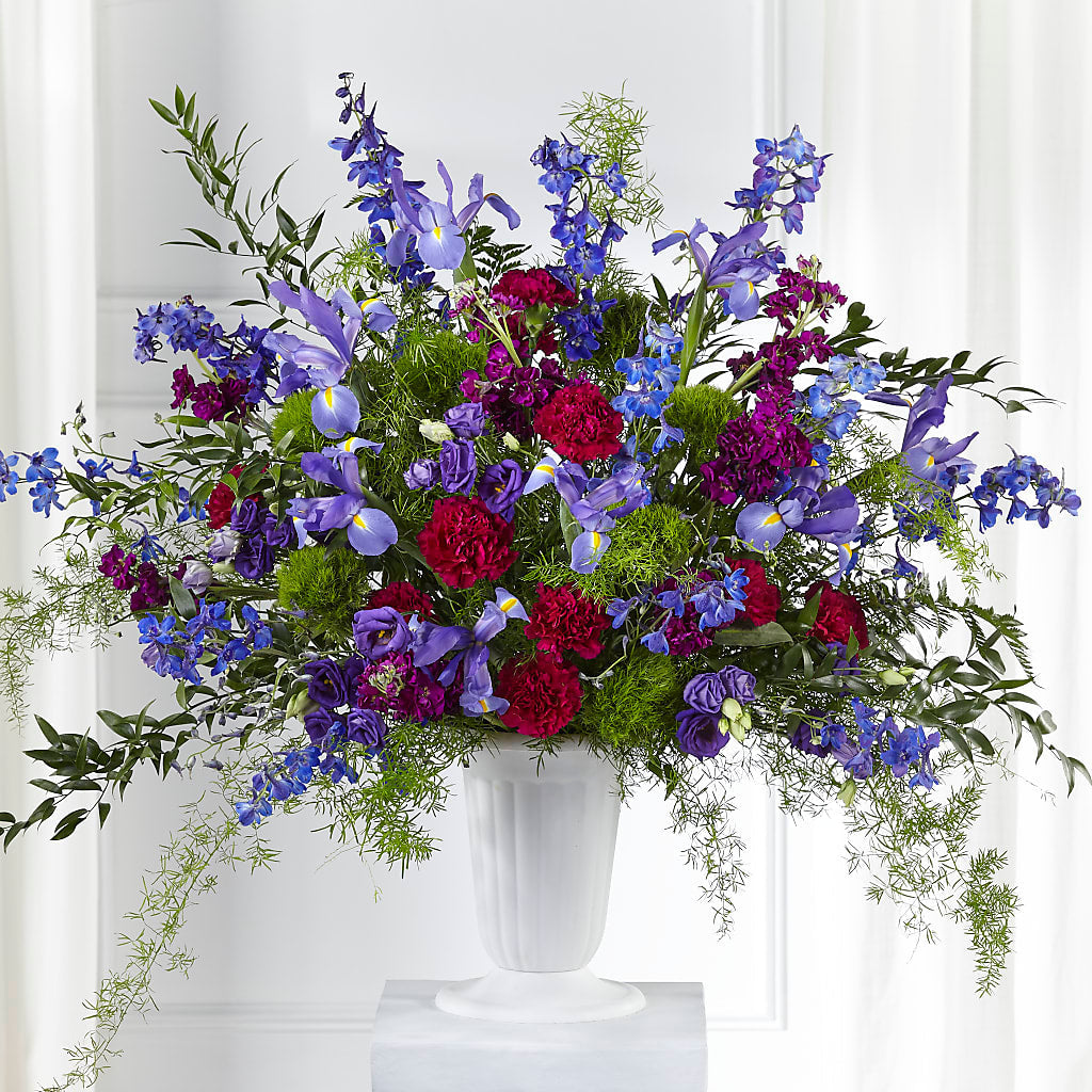 Memorial of Life Arrangement – Flowers Unlimited, Martinsburg WV