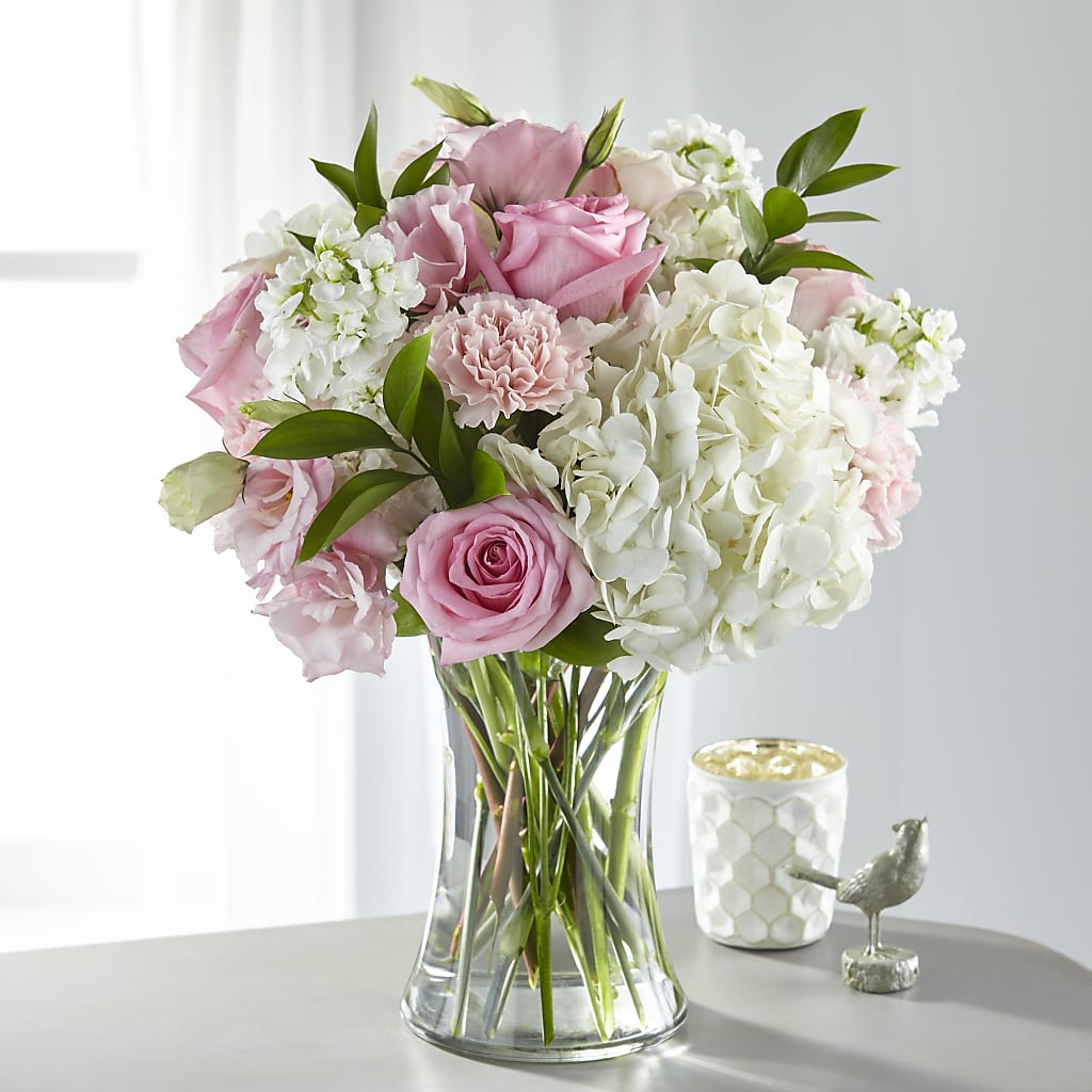 Guiding Grace Bouquet – Flowers Unlimited, Martinsburg WV