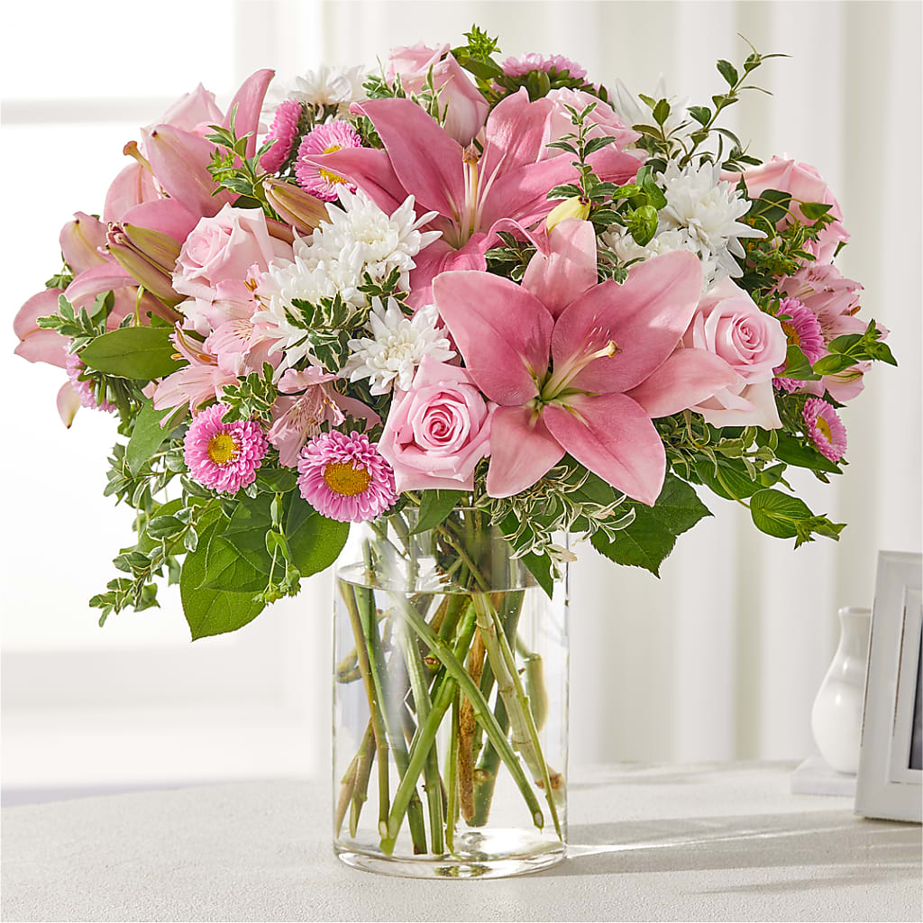 Healing Hug Bouquet – Flowers Unlimited, Martinsburg WV