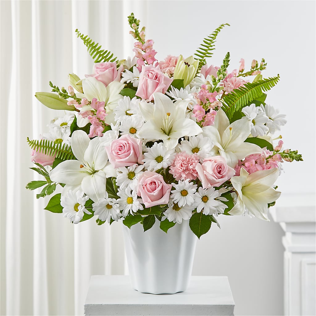 Soft Touch Tabletop Basket – Flowers Unlimited, Martinsburg WV