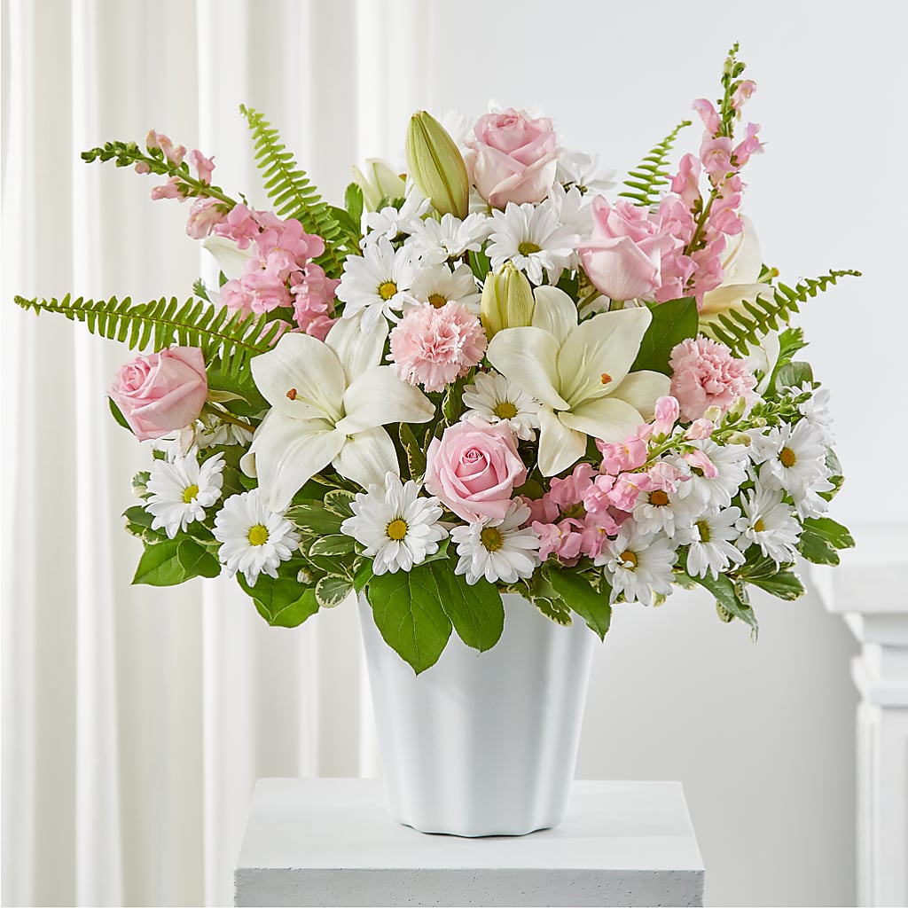 Soft Touch Tabletop Basket – Flowers Unlimited, Martinsburg WV