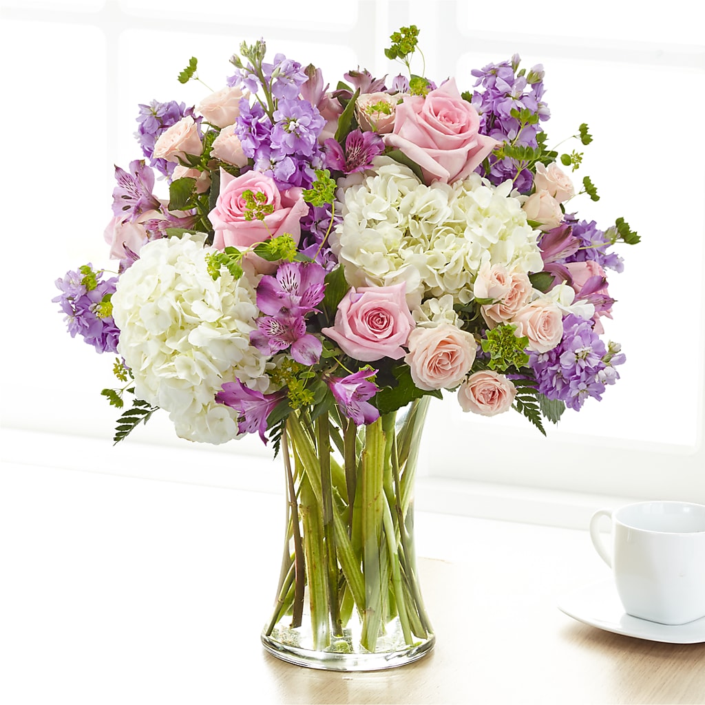 Shared Sentiment Bouquet – Flowers Unlimited, Martinsburg WV