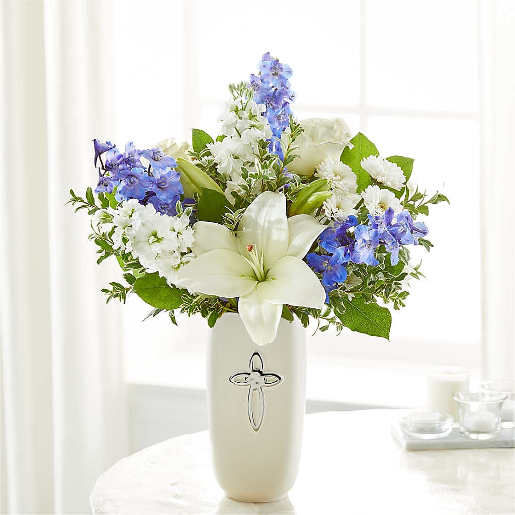 Heavenly Blossoms Bouquet – Flowers Unlimited, Martinsburg WV