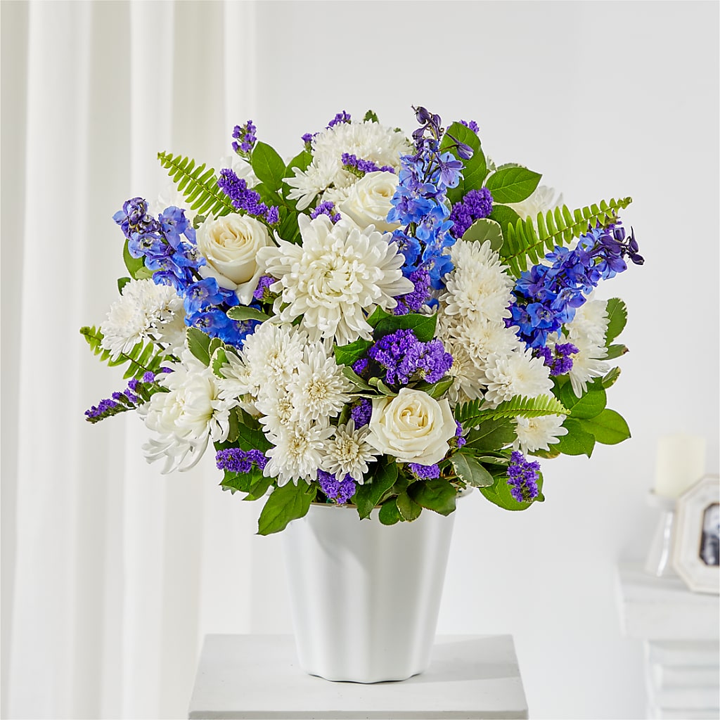 Hold Dear Tabletop Basket – Flowers Unlimited, Martinsburg WV