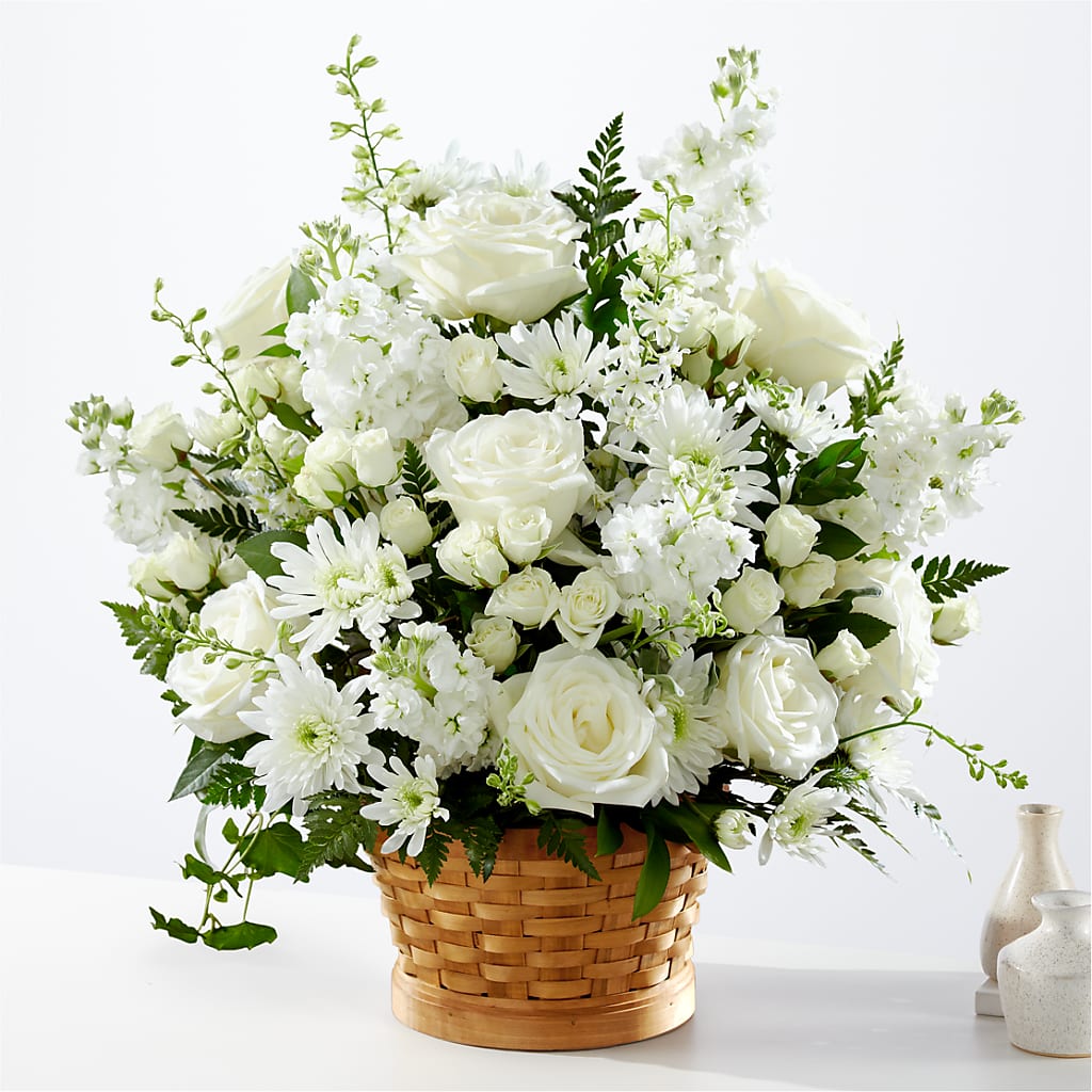 Heartfelt Condolences Arrangement – Flowers Unlimited, Martinsburg WV