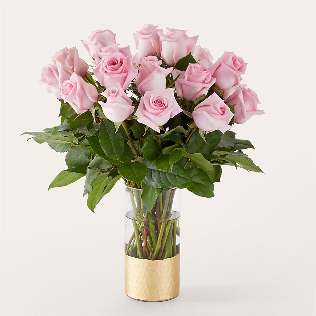 Picture Perfect Pink Rose Bouquet – Flowers Unlimited, Martinsburg WV