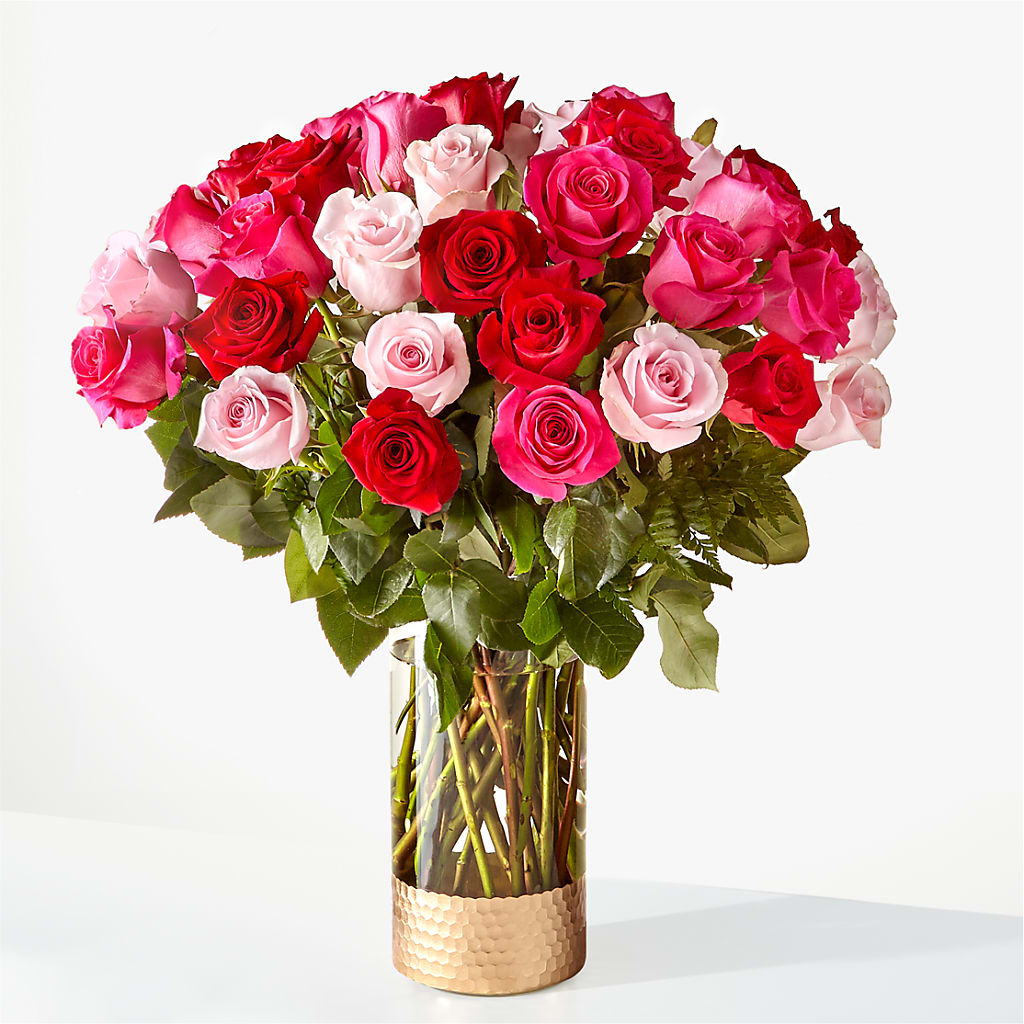 Love Notes Rose Bouquet – Flowers Unlimited, Martinsburg WV