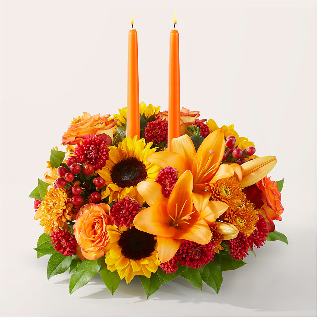 Grateful Centerpiece – Flowers Unlimited, Martinsburg WV