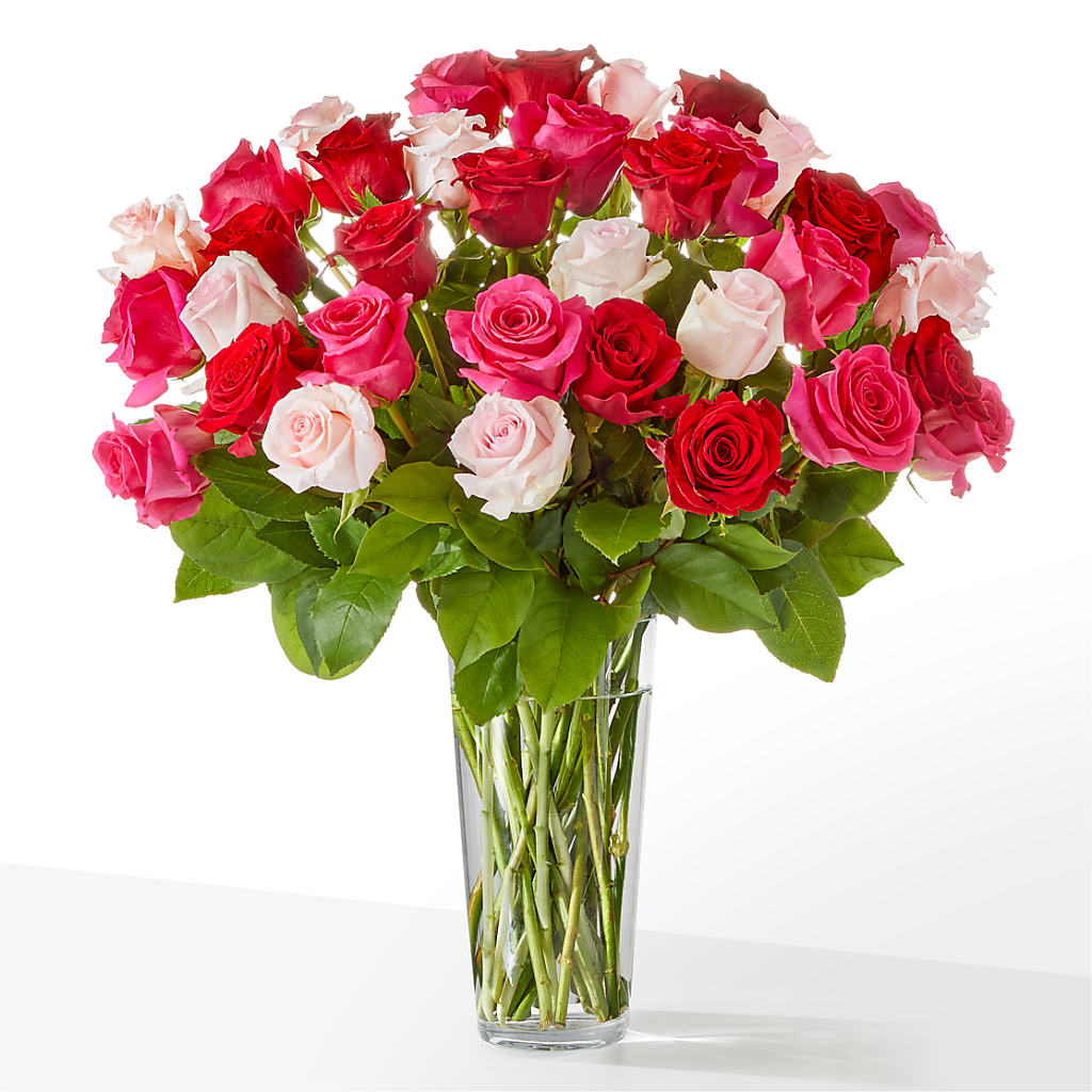 Charming Rose Bouquet – Flowers Unlimited, Martinsburg WV