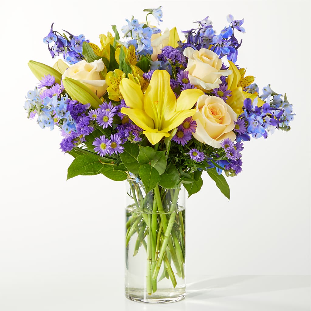 Limoncello Bouquet – Flowers Unlimited, Martinsburg WV