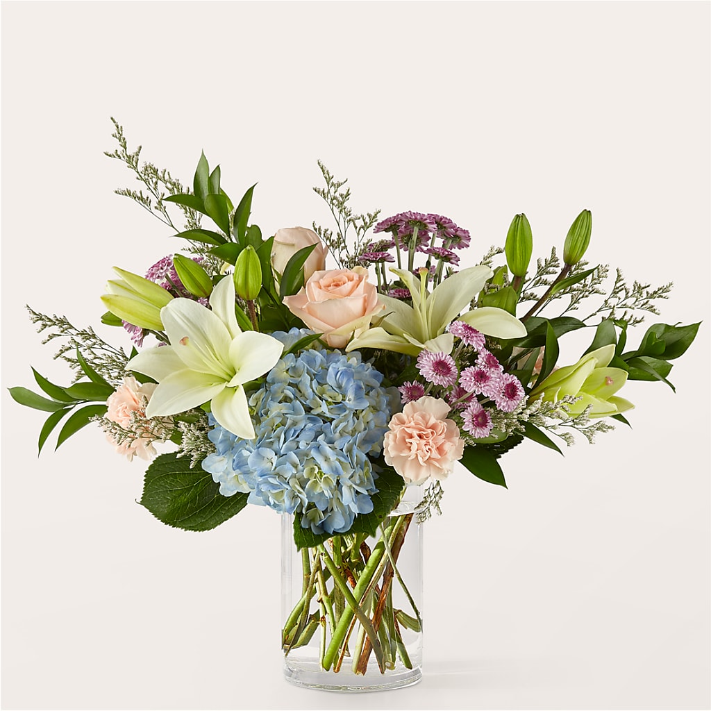 Slow Mornings Bouquet – Flowers Unlimited, Martinsburg WV