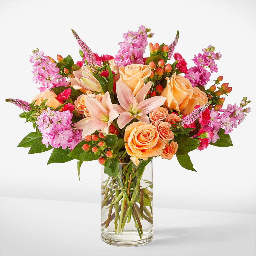 Bisous Bouquet – Flowers Unlimited, Martinsburg WV
