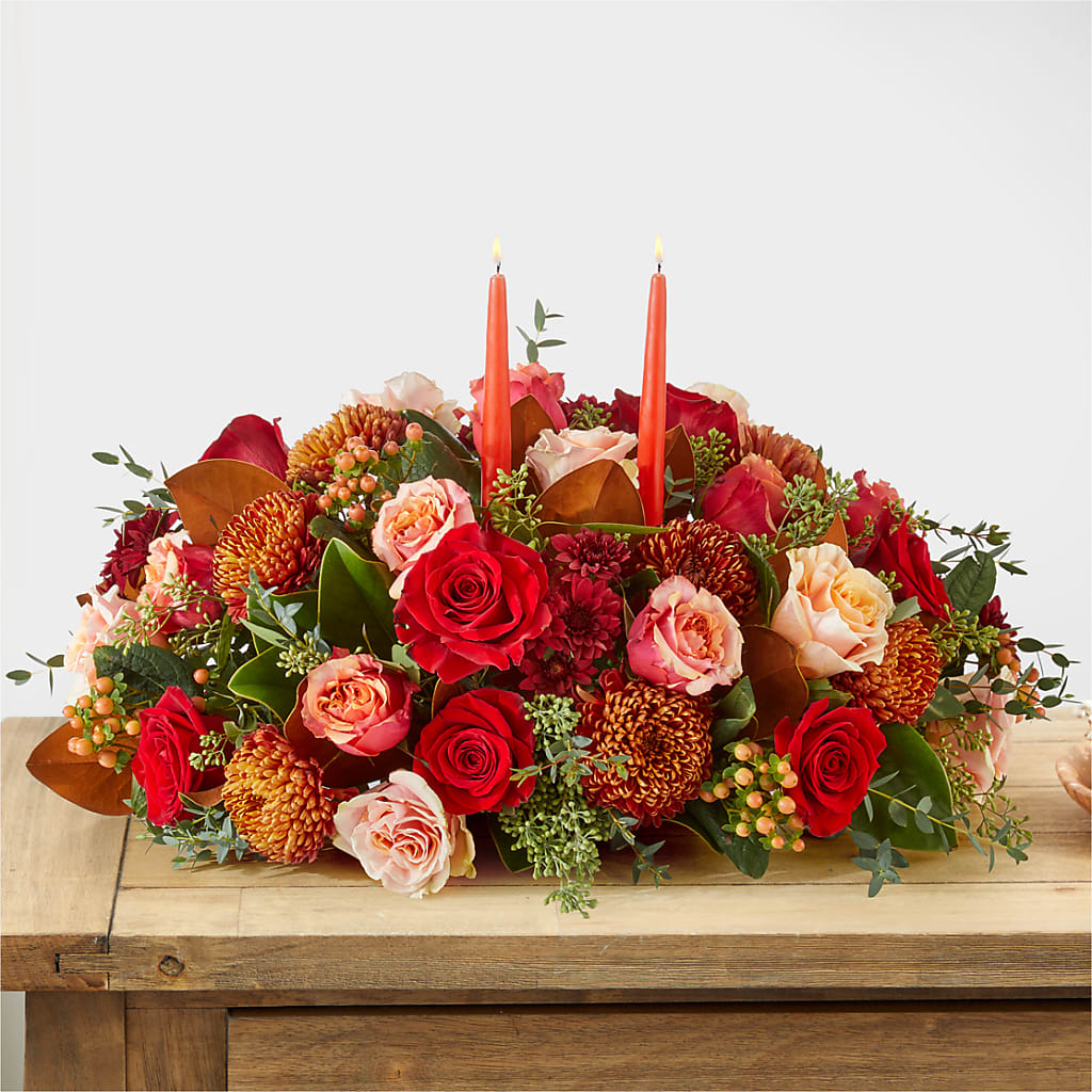 Gather Near Centerpiece – Flowers Unlimited, Martinsburg WV