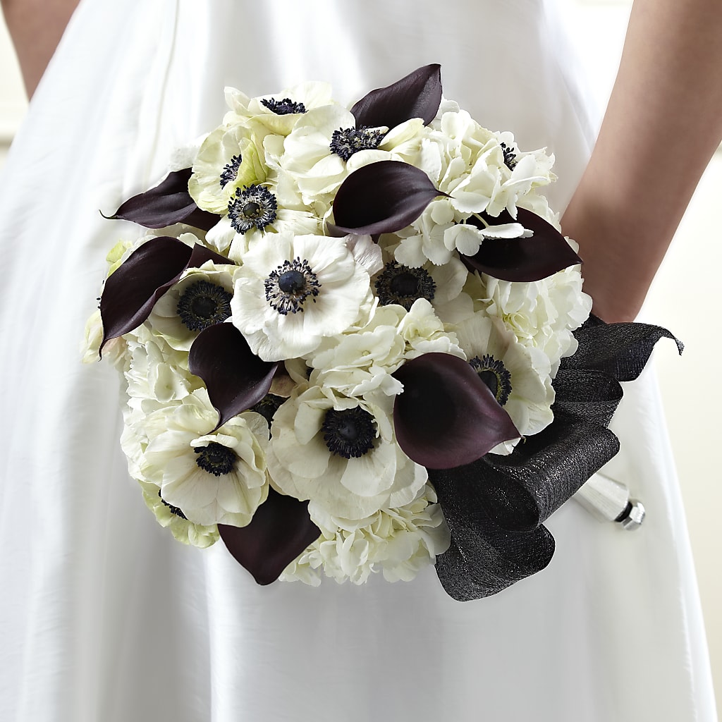 To Have and To Hold Bouquet – Flowers Unlimited, Martinsburg WV