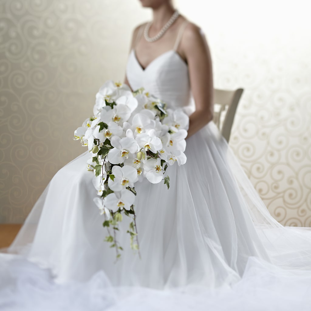 Classic White Bouquet – Flowers Unlimited, Martinsburg WV