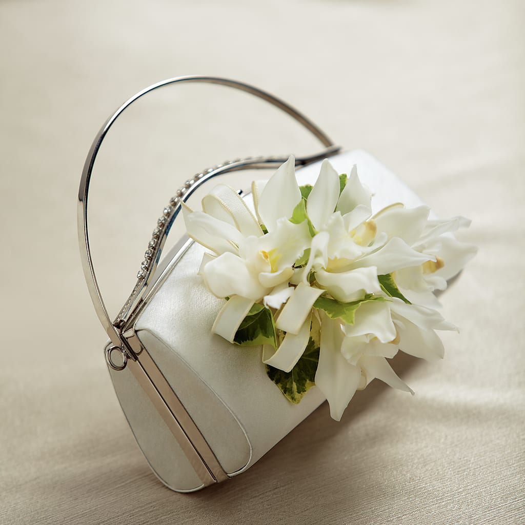 White Purse Decor – Flowers Unlimited, Martinsburg WV