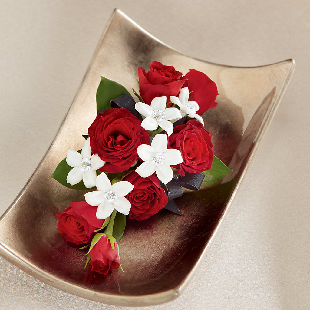 Poetry Corsage – Flowers Unlimited, Martinsburg WV