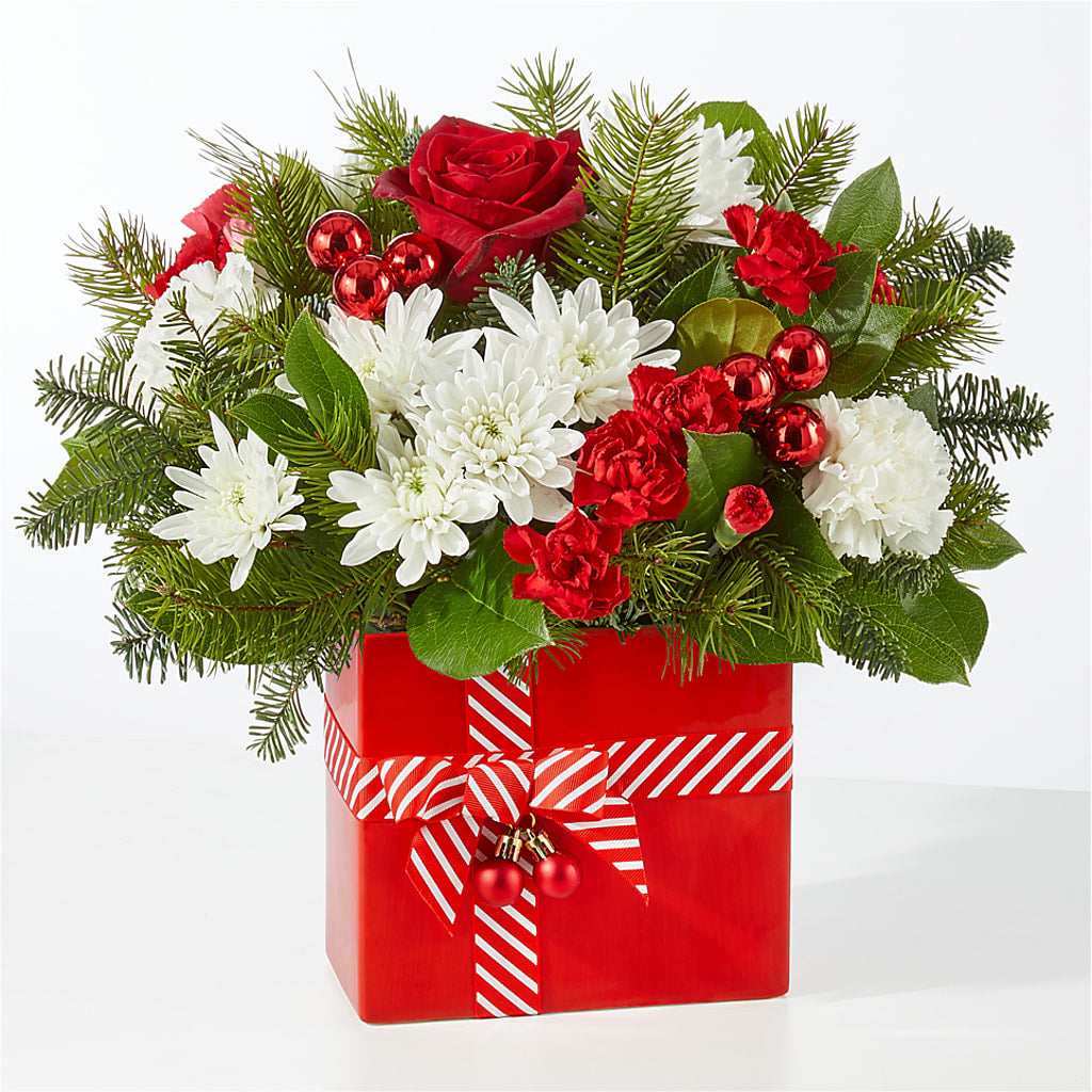 Presents Under the Tree Bouquet –  Flowers Unlimited, Martinsburg WV
