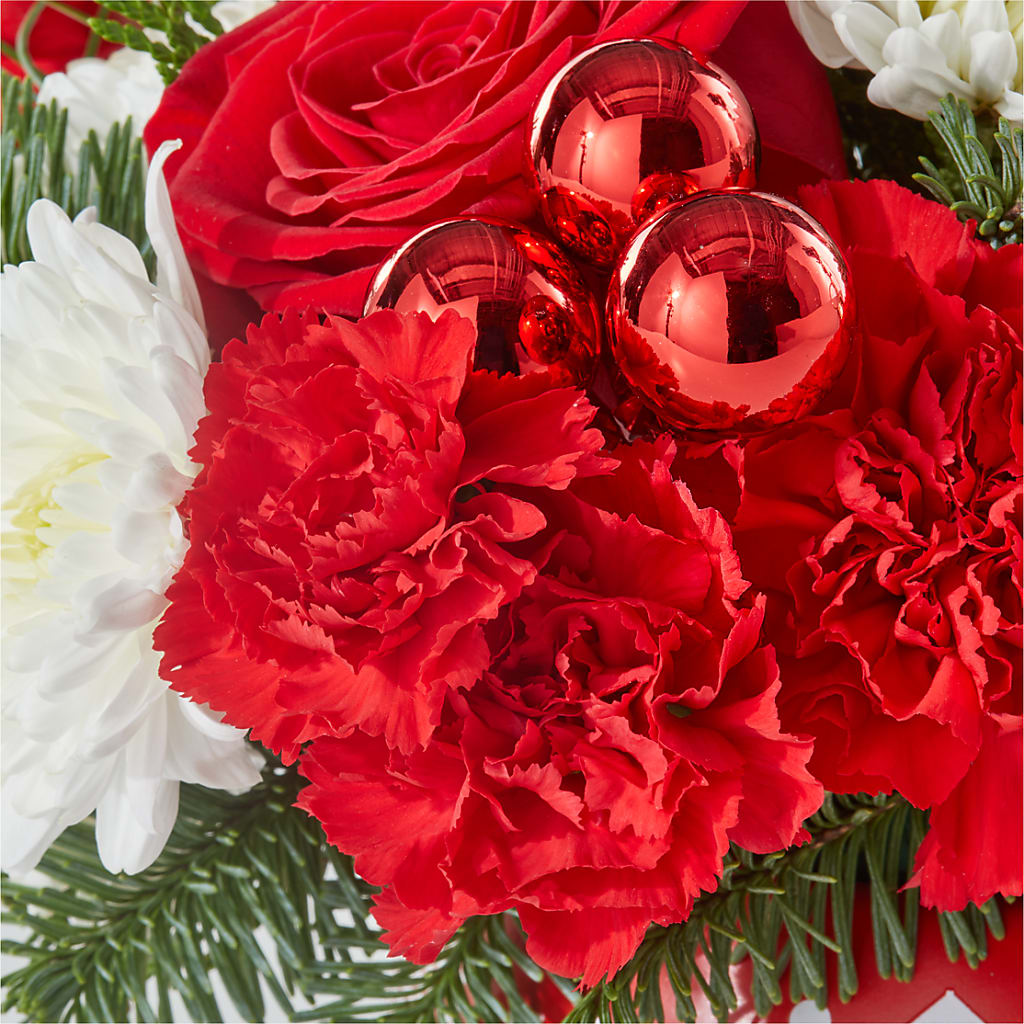 Cheer in the Air Ornament –  Flowers Unlimited, Martinsburg WV