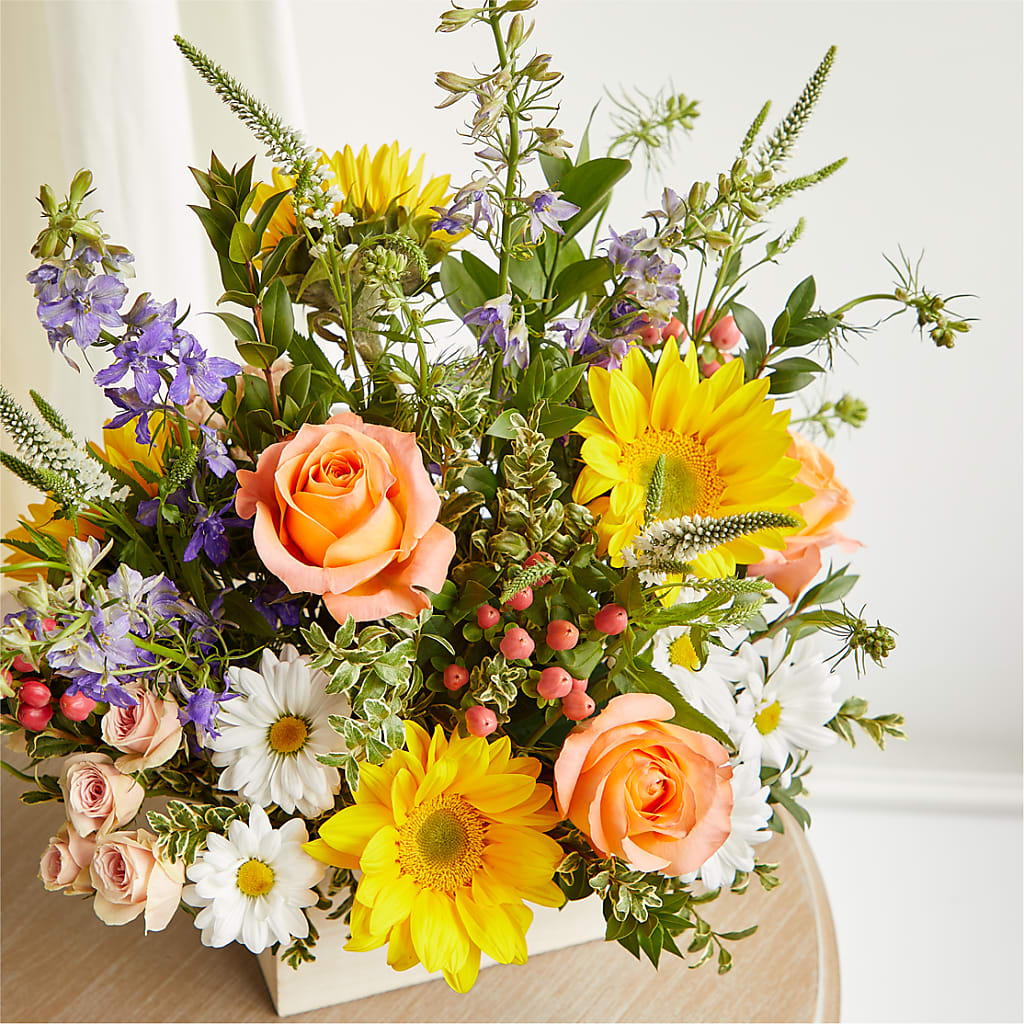 The Good Life Bouquet –  Flowers Unlimited, Martinsburg WV