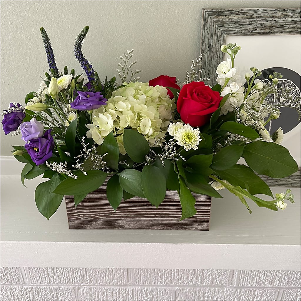Sweet Magnolia Bouquet –  Flowers Unlimited, Martinsburg WV
