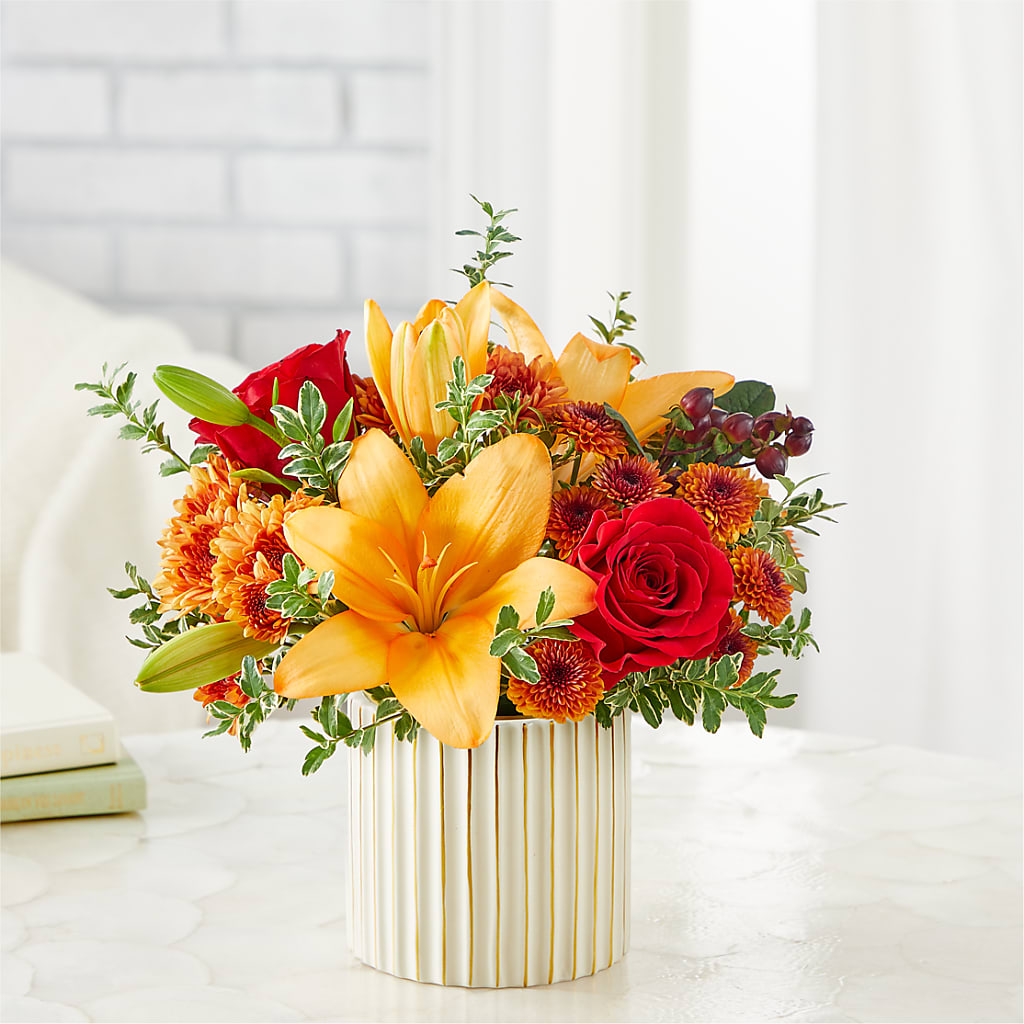 Scarlet Skies Bouquet –  Flowers Unlimited, Martinsburg WV