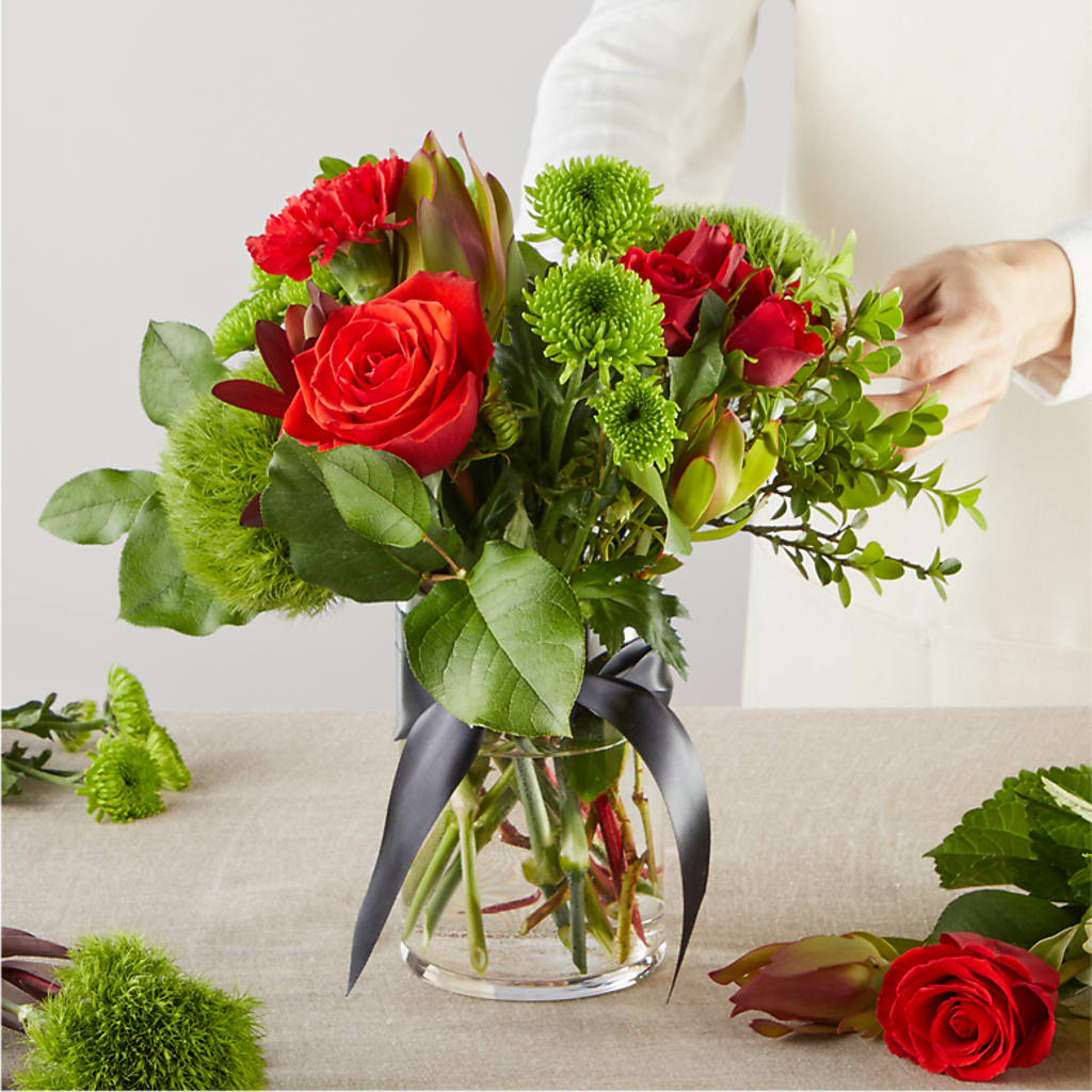 Heritage Kindle – A Florist Original –  Flowers Unlimited, Martinsburg WV