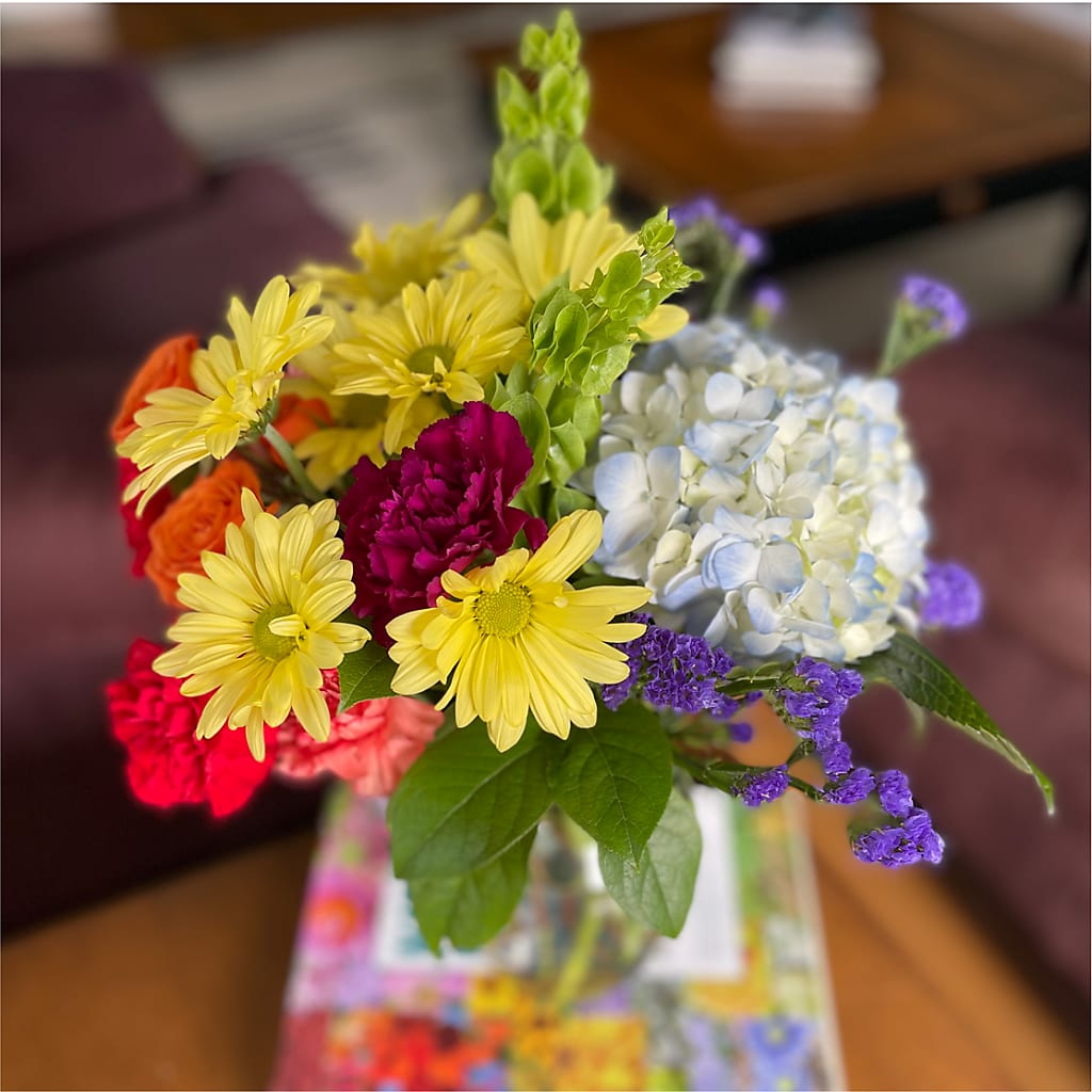 Summer Spectra - A Florist Original –  Flowers Unlimited, Martinsburg WV