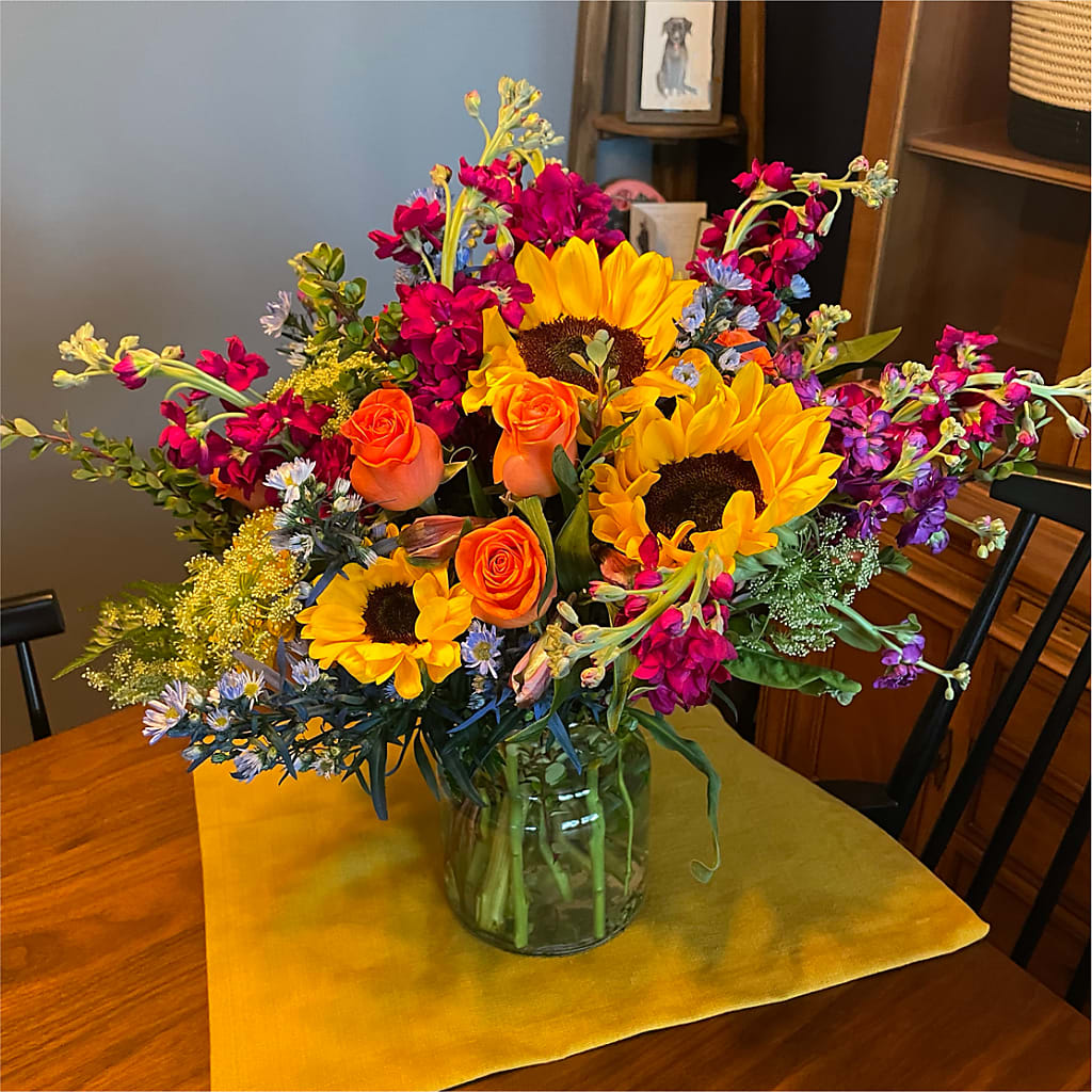 Rays of Life Bouquet –  Flowers Unlimited, Martinsburg WV