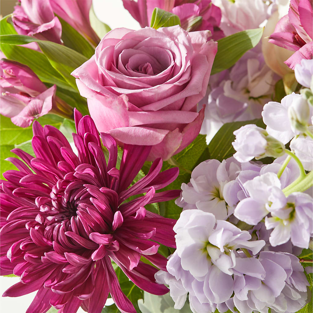 Amethyst Dreams Bouquet –  Flowers Unlimited, Martinsburg WV