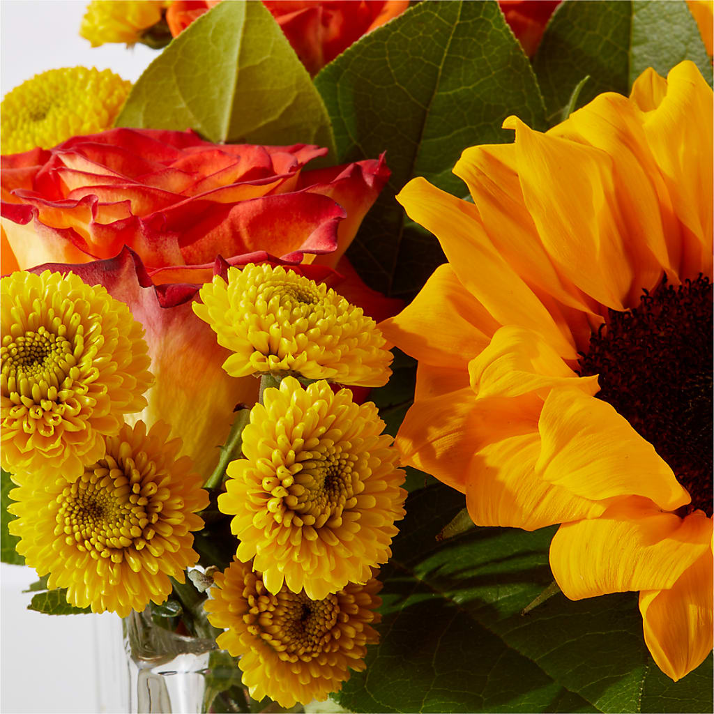 Picnic in the Park Bouquet –  Flowers Unlimited, Martinsburg WV